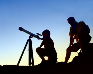 Son-dad-stargazing